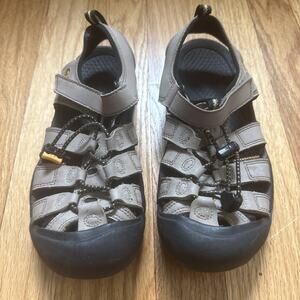Keen Newport Youth Tan Leather Washable Hybrid Water Hiking Sandals Big Kid 5